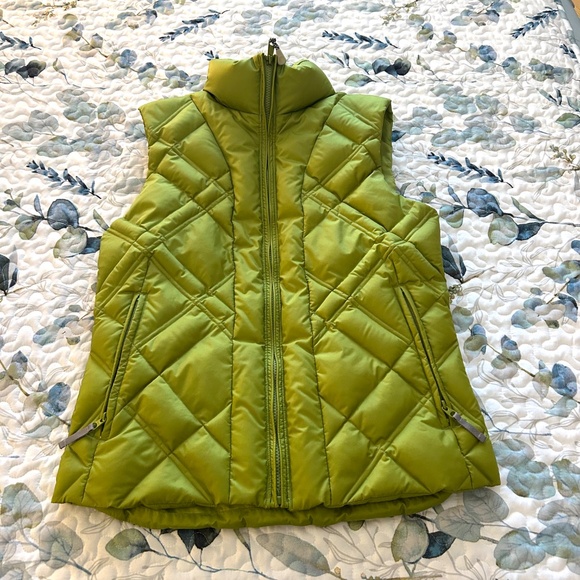 Columbia Quilted Midweight Down Puffer Vest Lime Green Size Small - Picture 12 of 16
